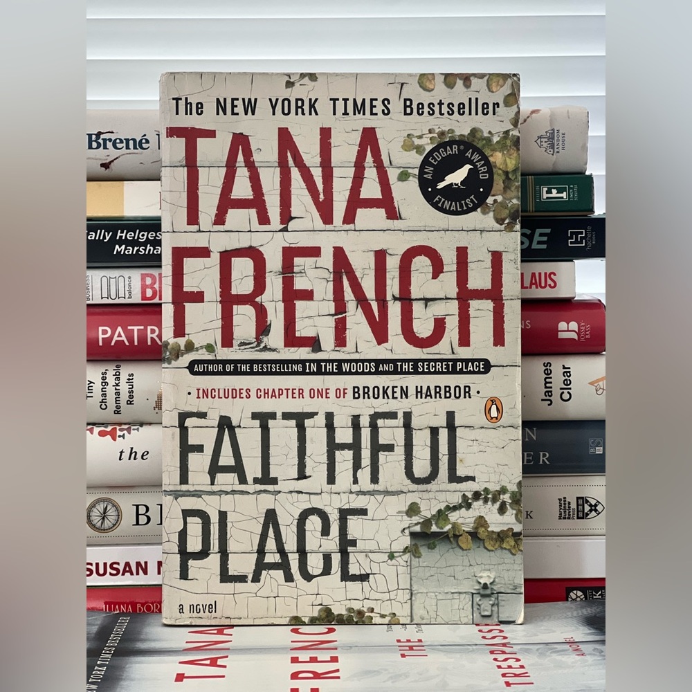 Faithful Place by Tana French Paperback Book GUC